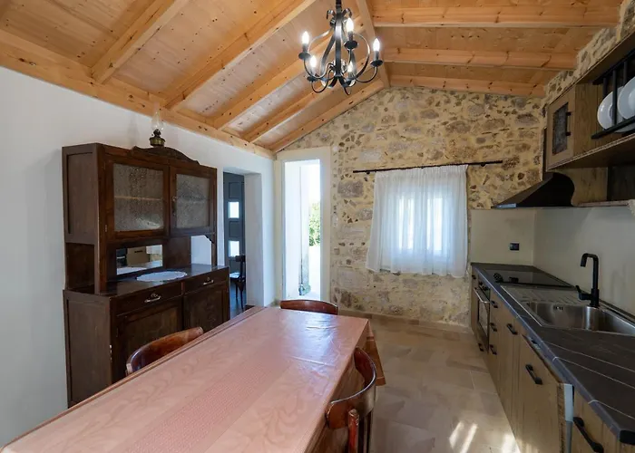 Artemis Traditional House Prázdninový dům *