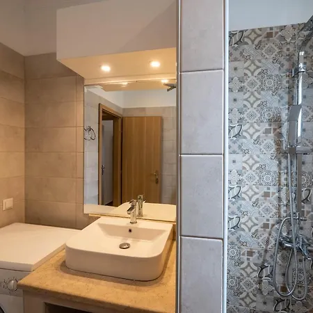 Holiday home Artemis Traditional House Valerianos